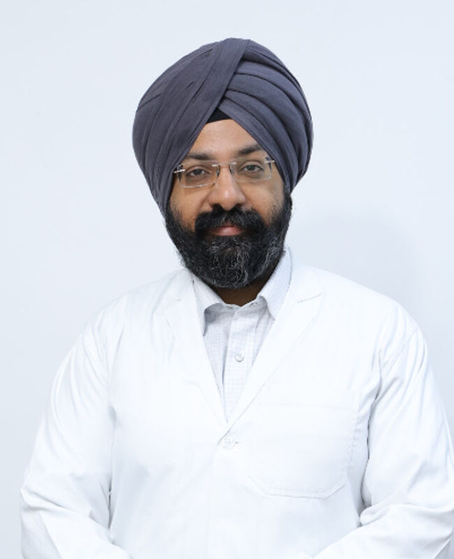 Dr. Karandeep Singh Syal Cardiologist